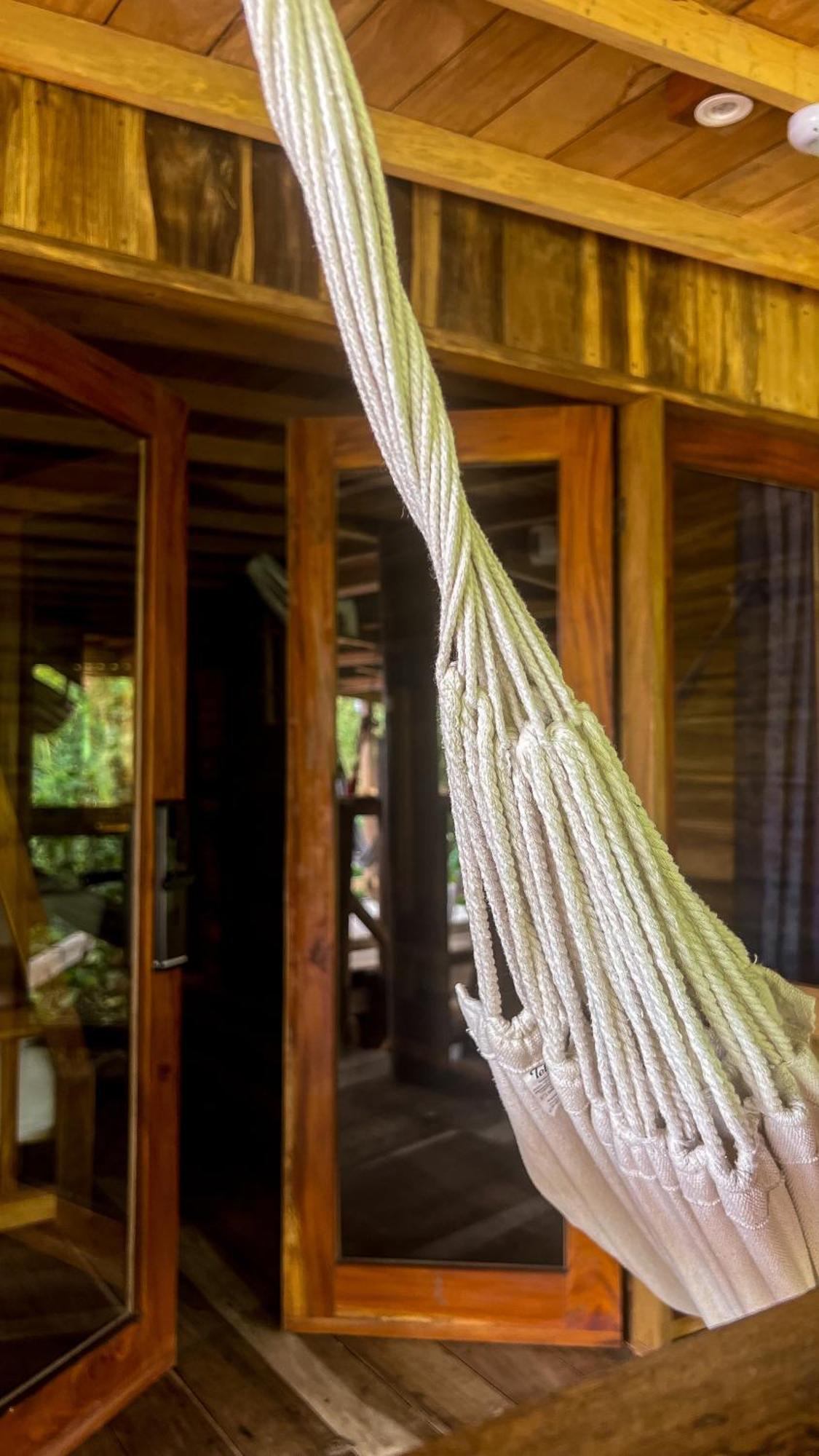 Hostal Mocambo Beach Guachaca Екстериор снимка