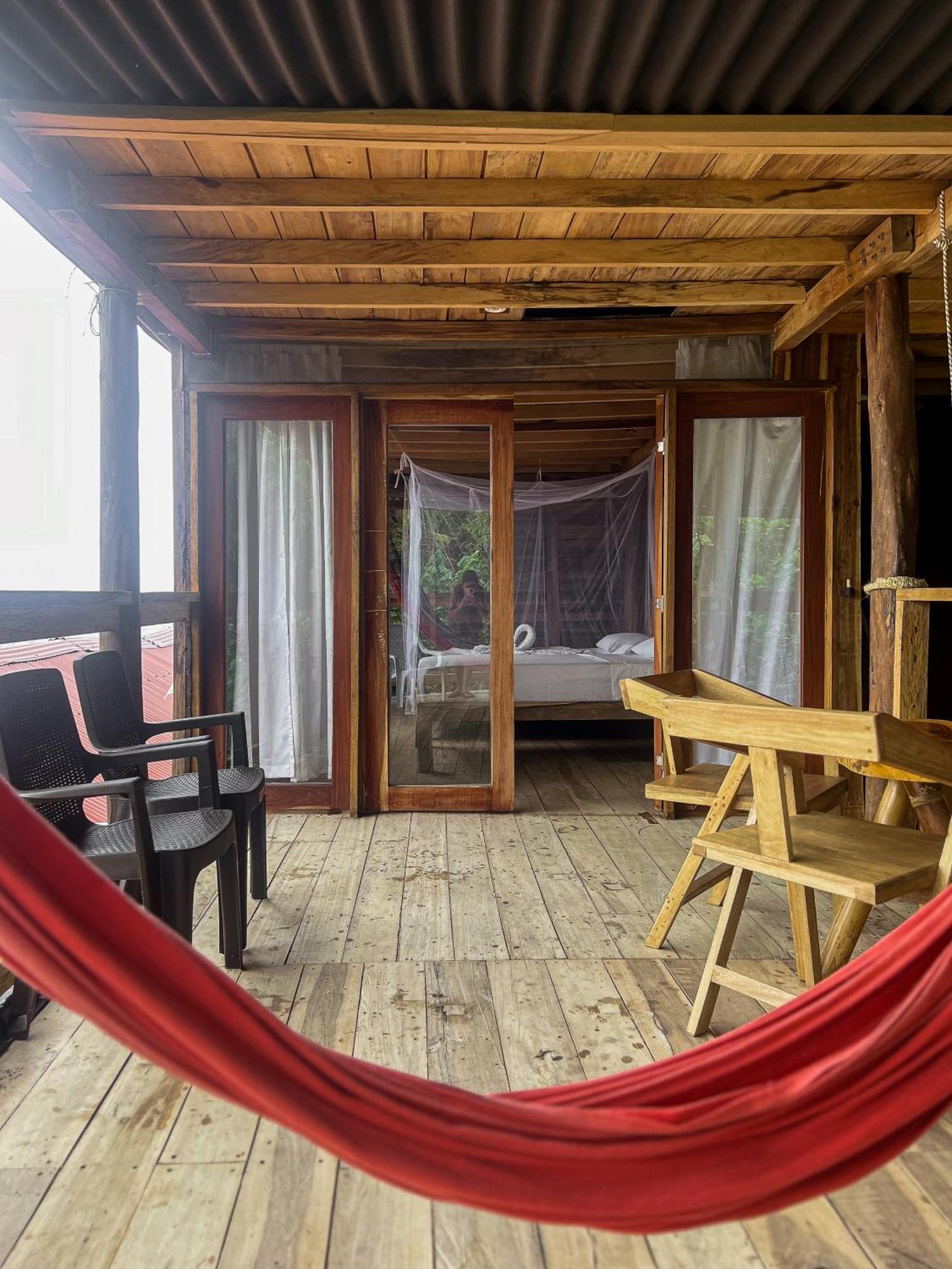 Hostal Mocambo Beach Guachaca Екстериор снимка
